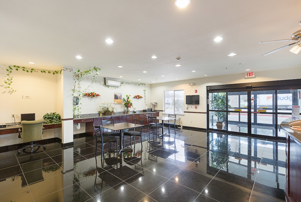 Budget Inn and Suites 20/27