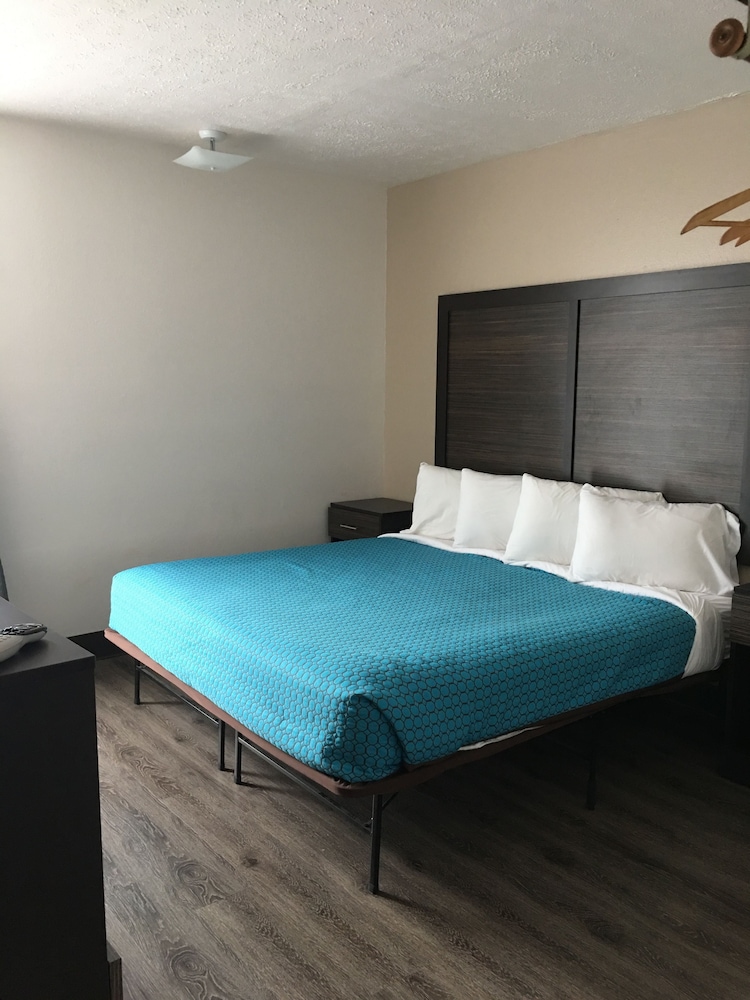 Travelodge by Wyndham Gallipolis 13/33