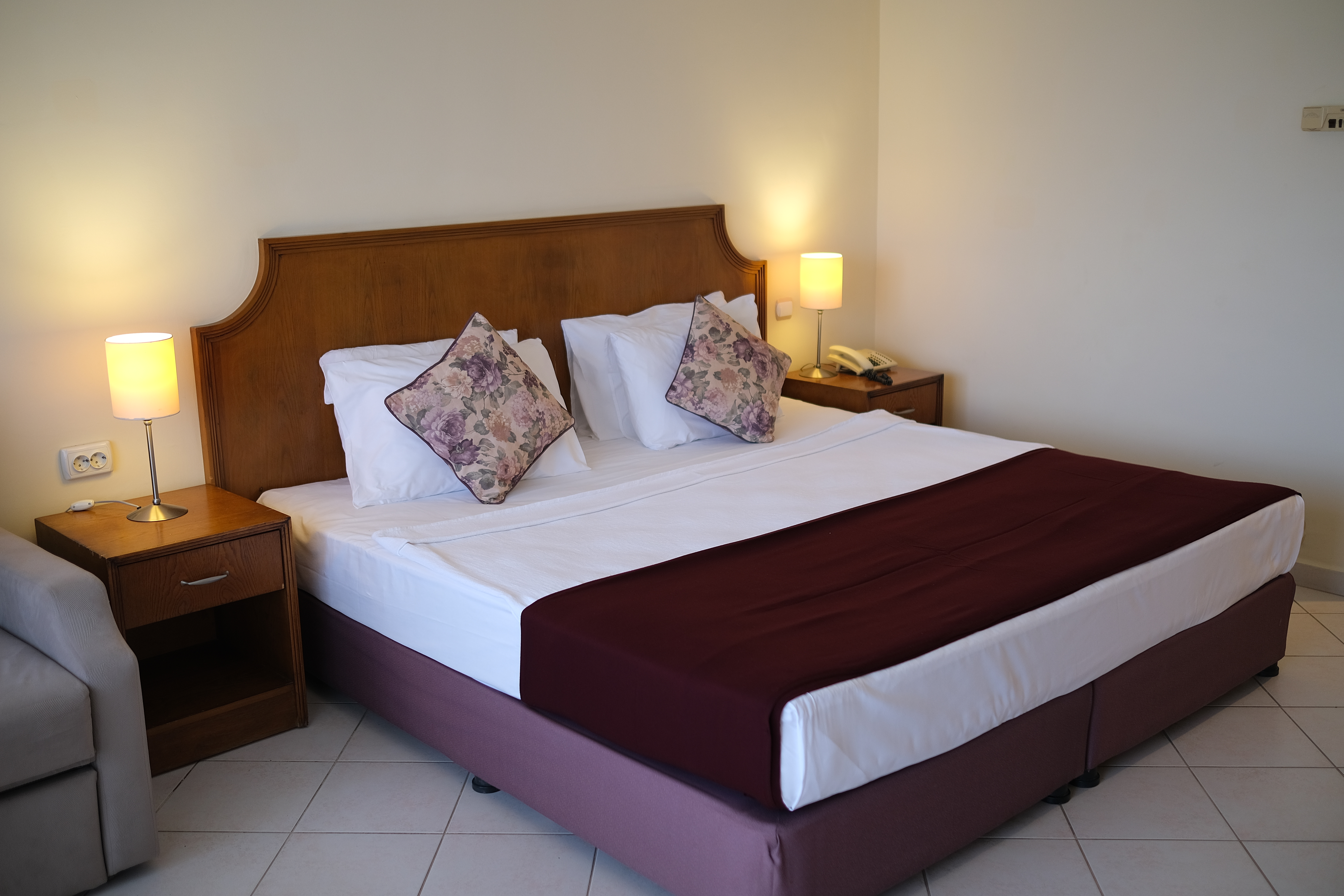 Standard, Double Bed