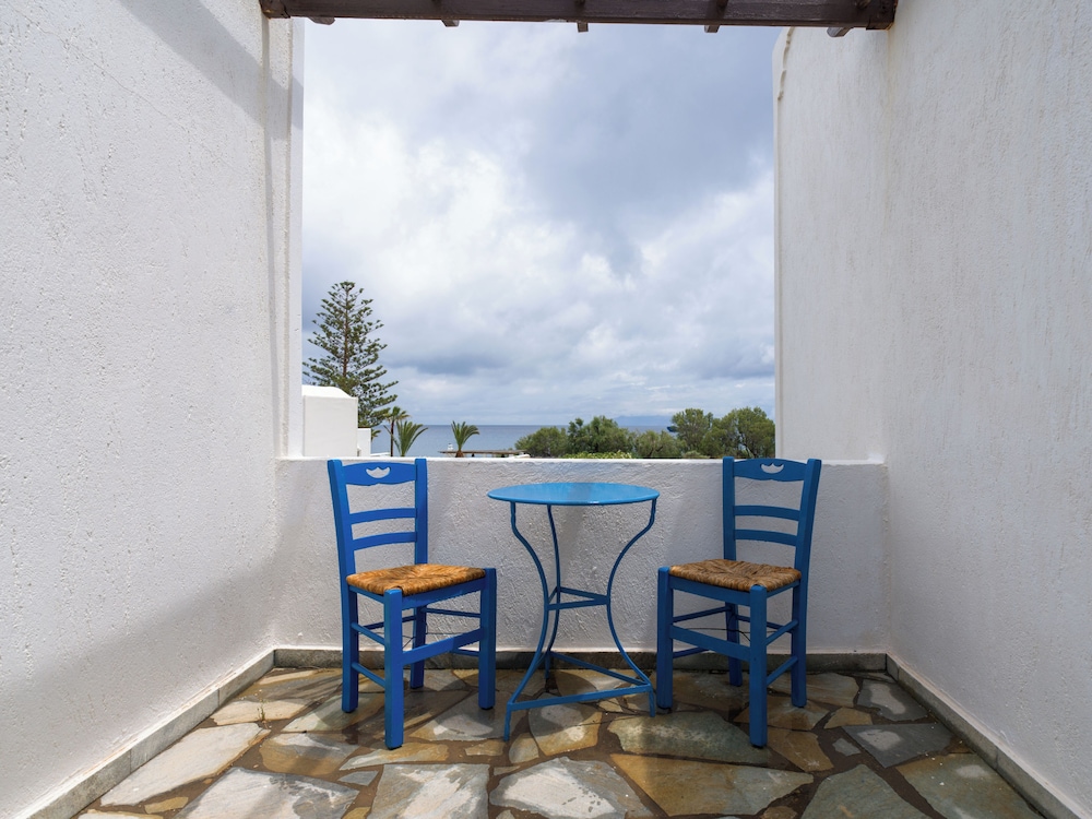 Anna Traditional Apartments 54/68