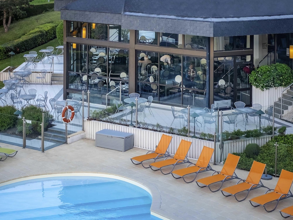 NOVOTEL AMBOISE 27/49