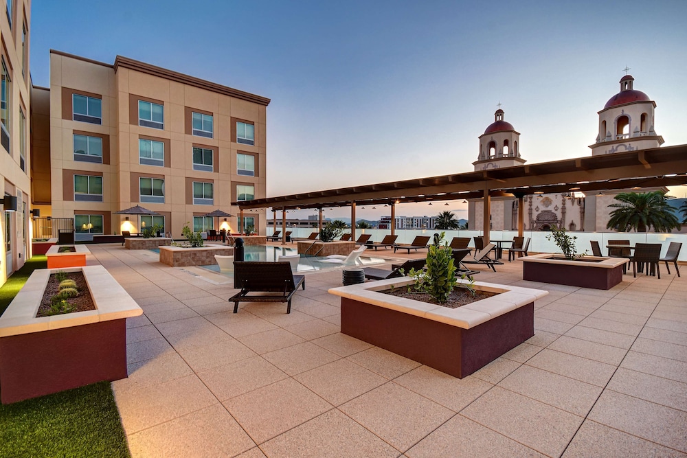Hampton Inn Tucson Downtown 35/48