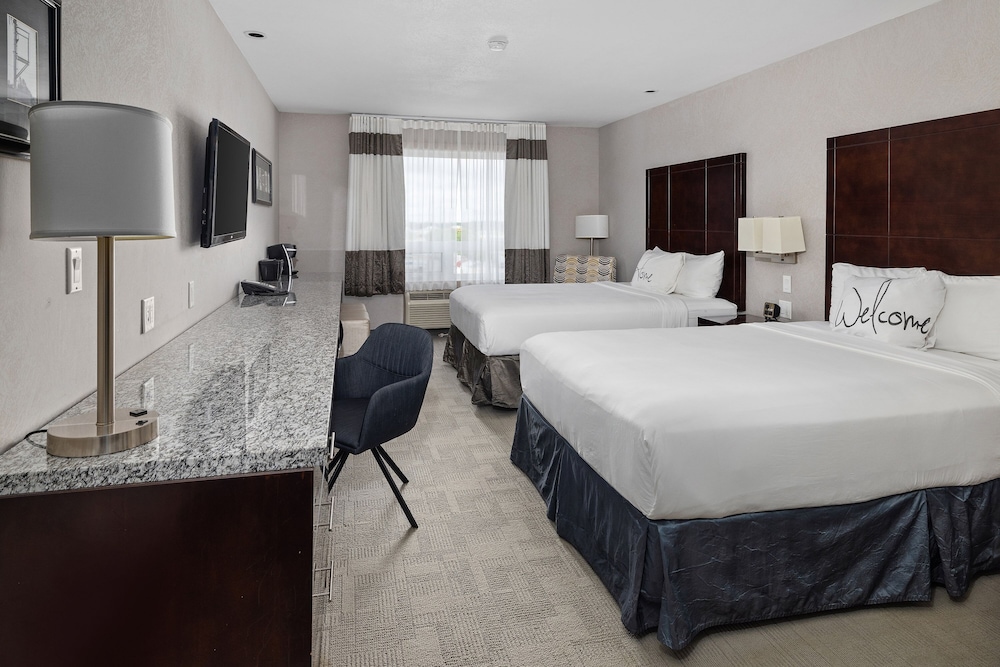 Home Inn Suites Yorkton 22/65