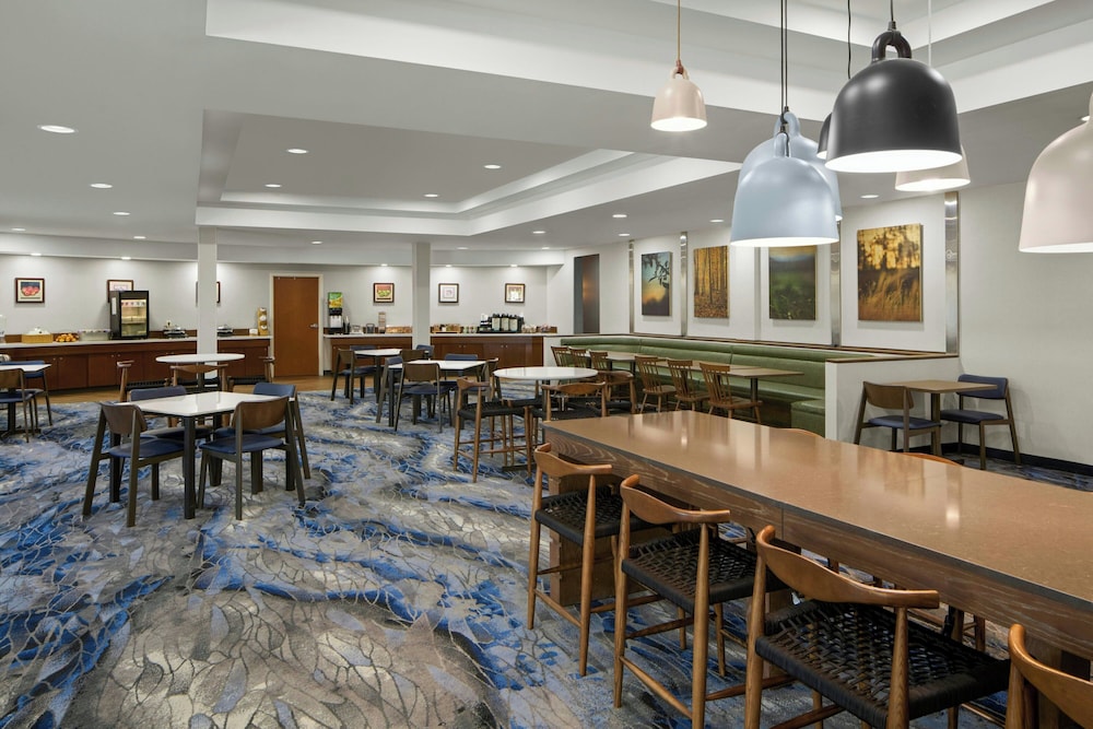Fairfield Inn & Suites South Boston 50/68