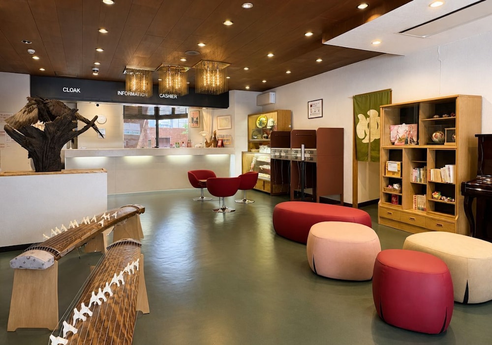 Oka Hotel 45/57