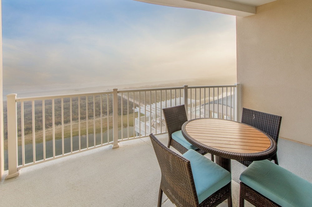 Holiday Inn Club Vacations Galveston - Seaside Resort 45/74