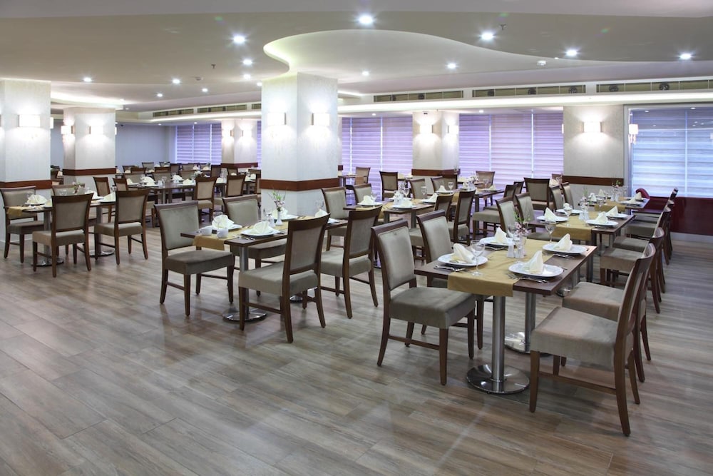 Otel Senbayrak City 34/58