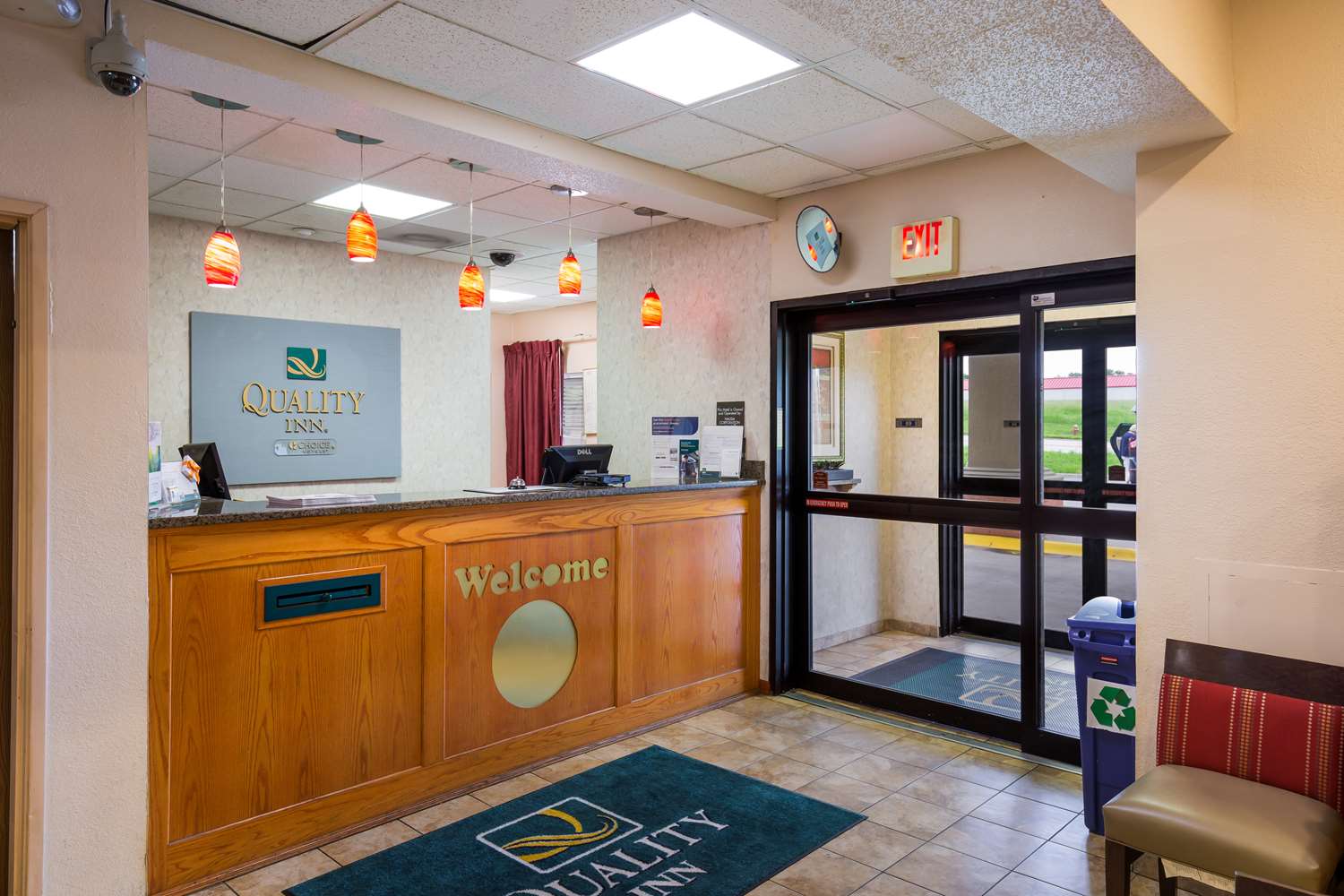 Quality Inn I-70 Near Kansas Speedway 5/45