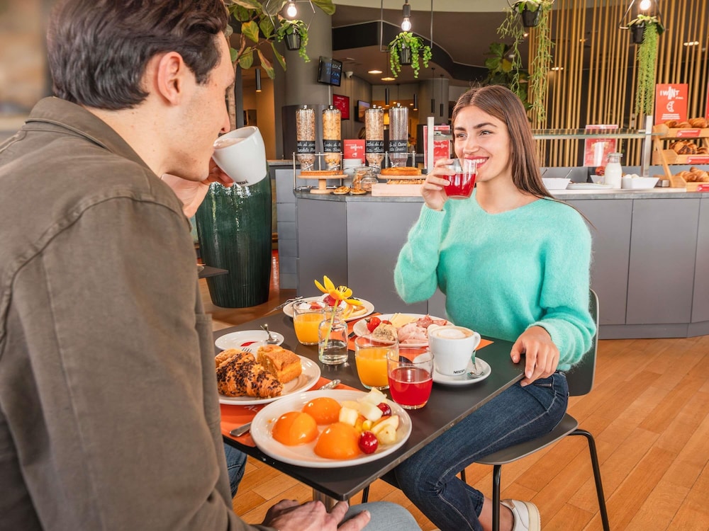 IBIS FIRENZE PRATO EST 59/73