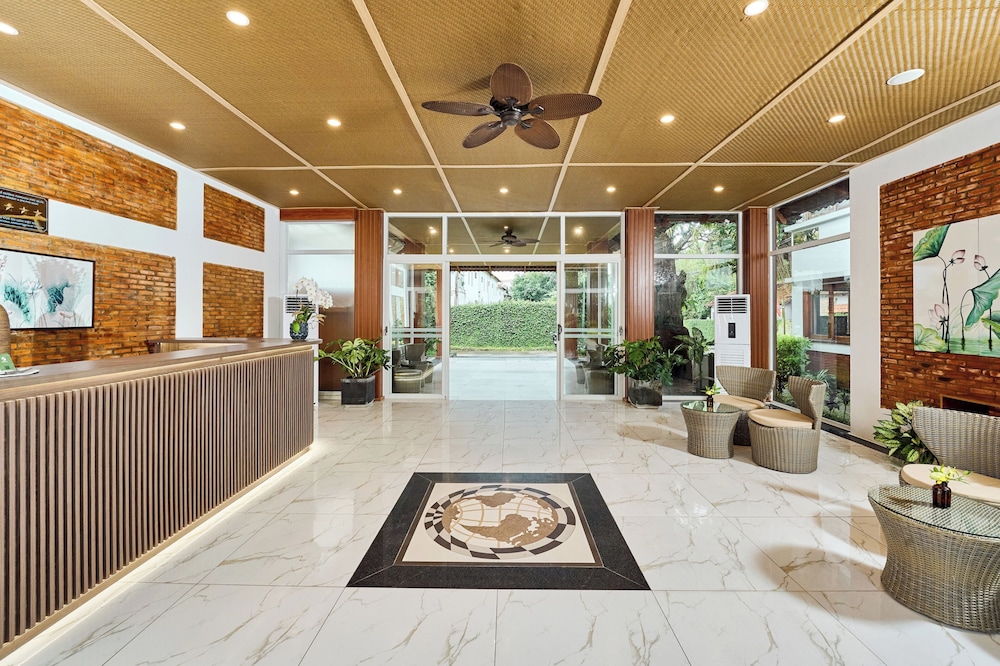 Famiana Green Villa 10/69