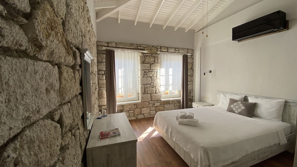Oberj d'Azur Alacati 12/40
