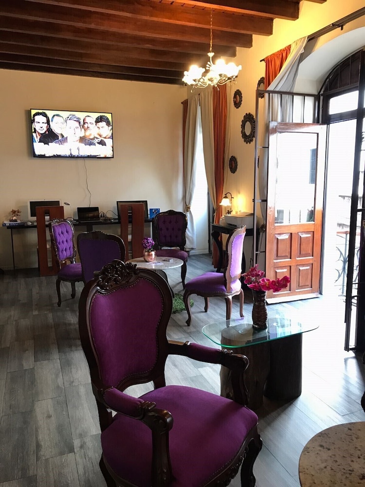 HOTEL COLONIAL SAN AGUSTIN 52/77