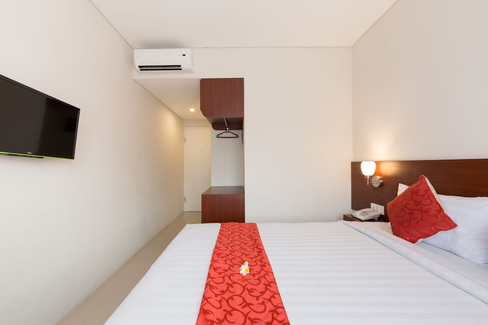 DELUXE, DOUBLE BED