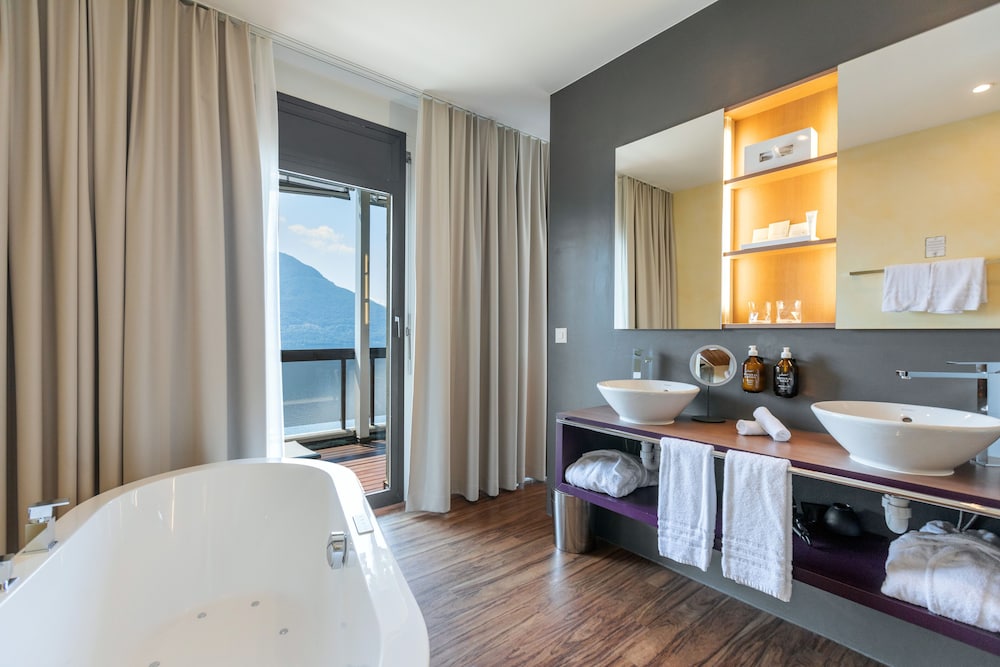 Parkhotel Brenscino 49/50