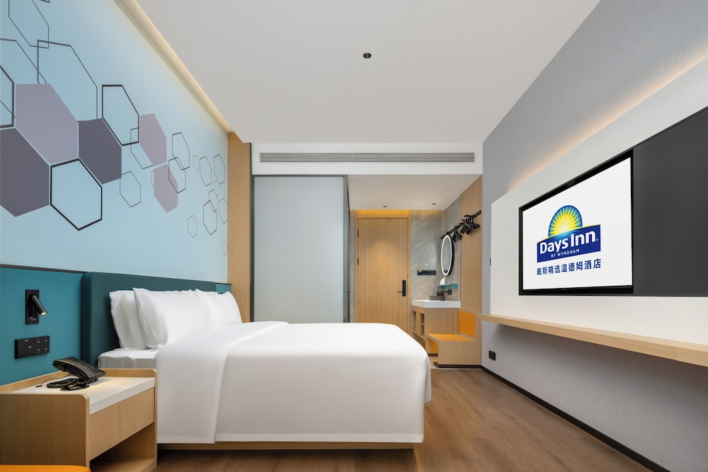 Comfort, King Bed, Sofa