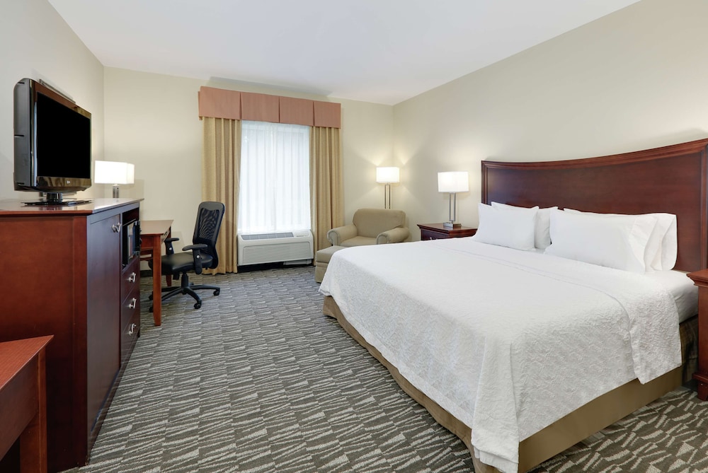 Hampton Inn & Suites Southern Pines-Pinehurst 9/42