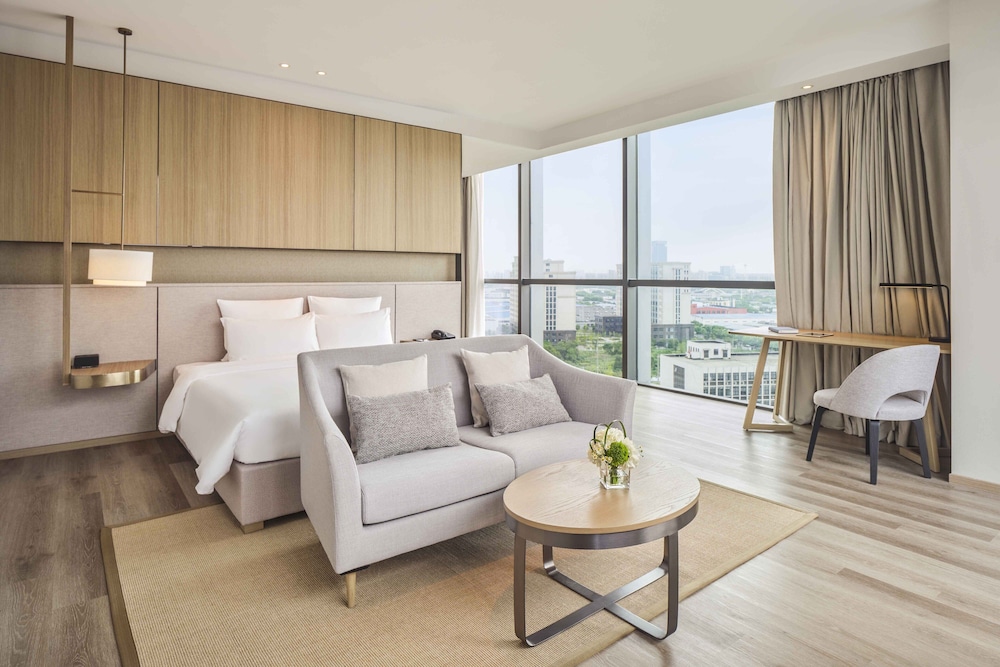 Novotel Shanghai Qingpu Excellence Hotel 26/47