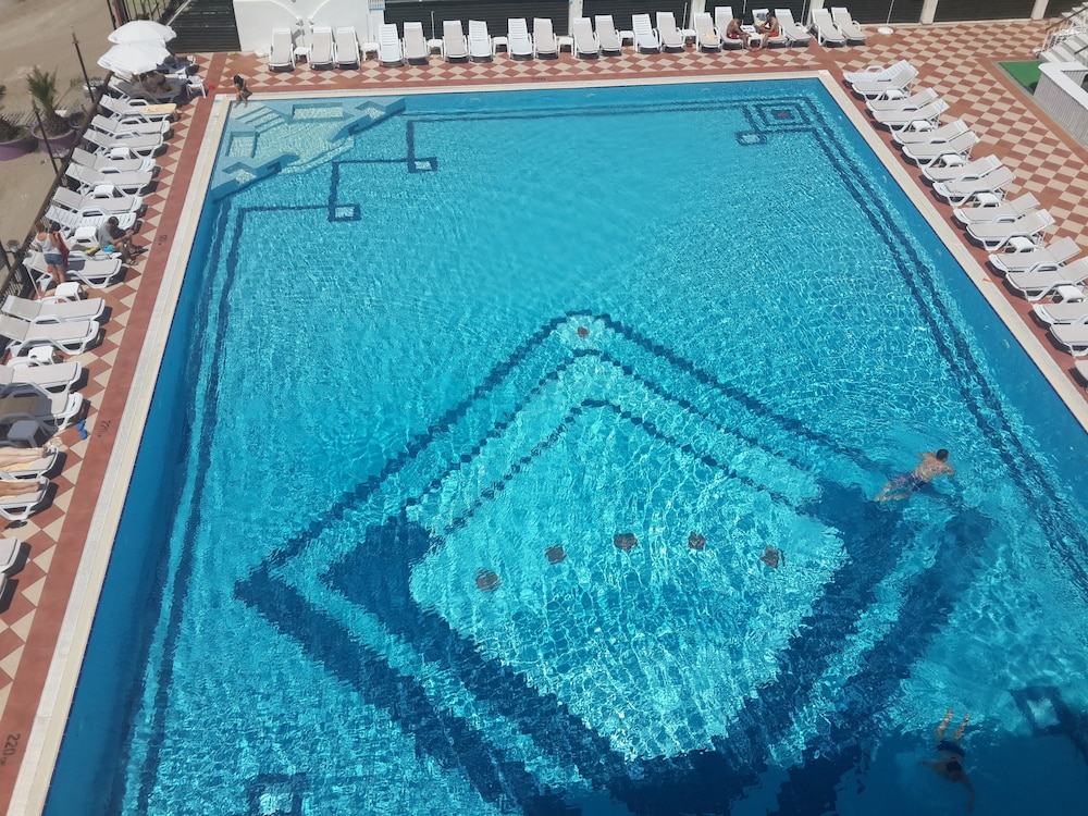 Kumburgaz Marin Princess Hotel 25/35