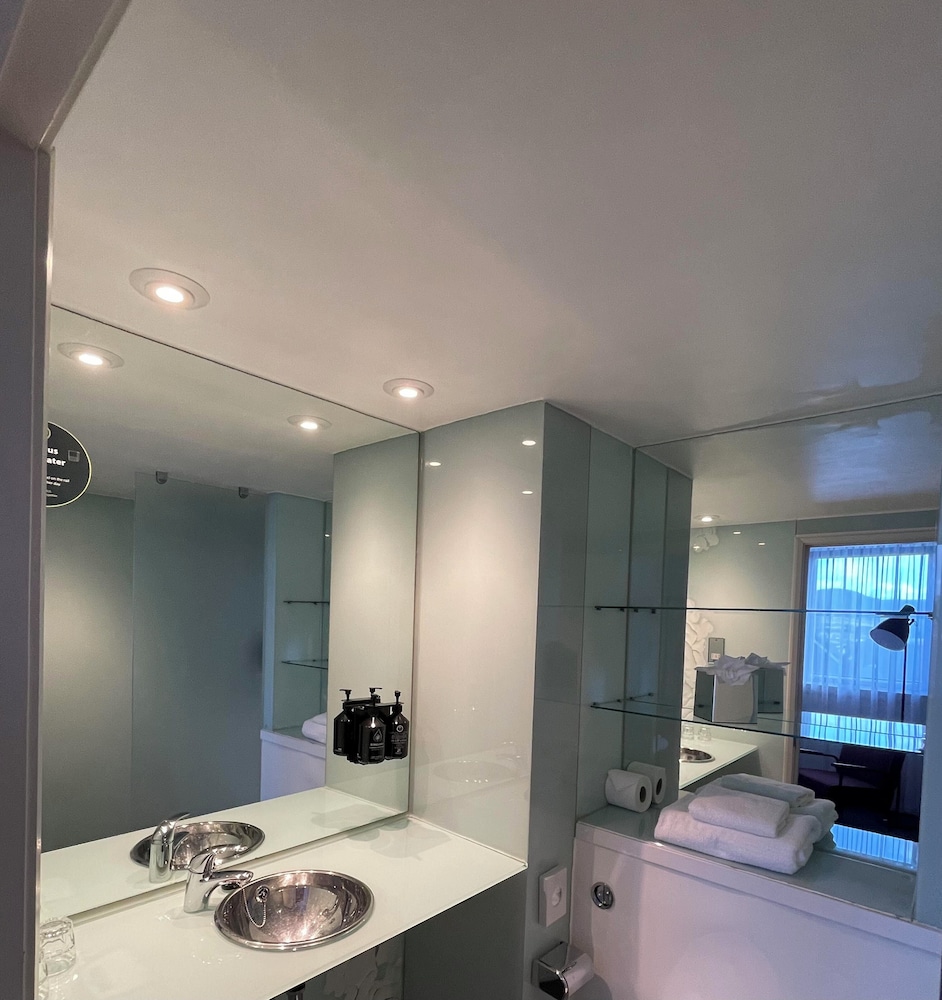 غرفة بسرير مزدوج، B&B HOTEL Inverness 8/8