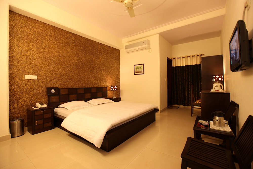 HOTEL AIRPORT CITY 12/56