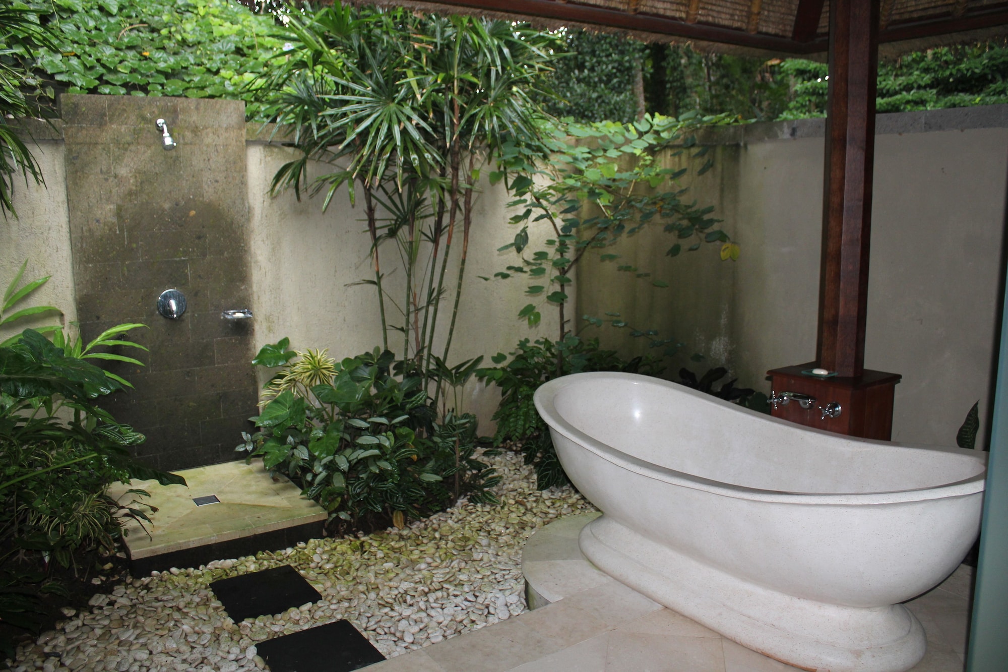 1 Bedroom, Tree House, Villa, 1 King and 1 Single Beds, Valley View, Sofa
