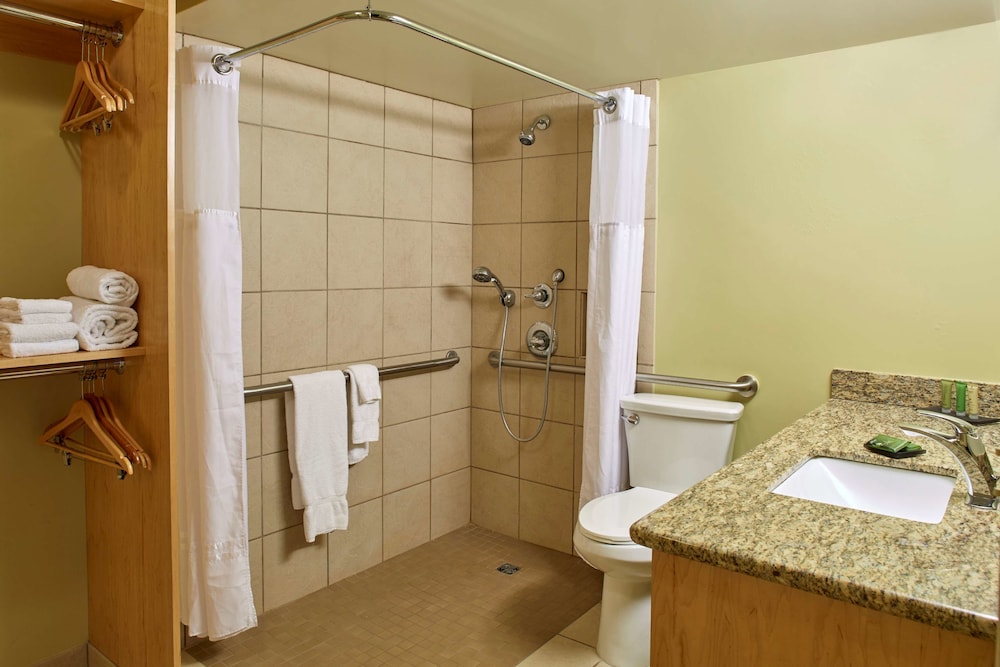 Best Western The Plaza Hotel Honolulu Airport 13/30