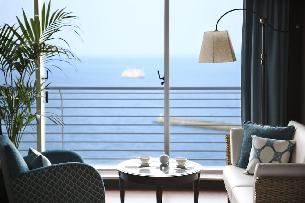 Biwako Hotel 30/50