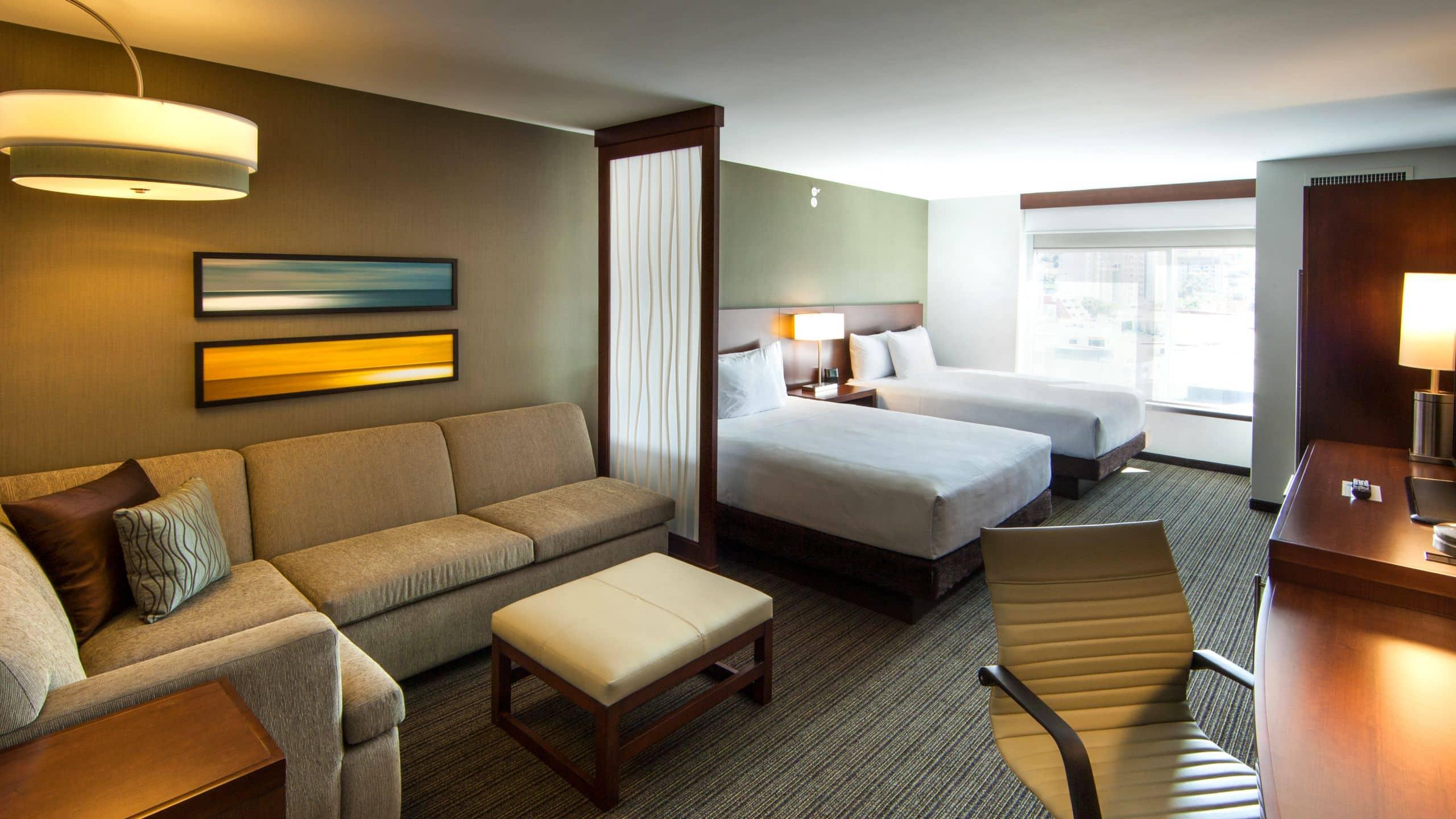 Room, Queen Bed