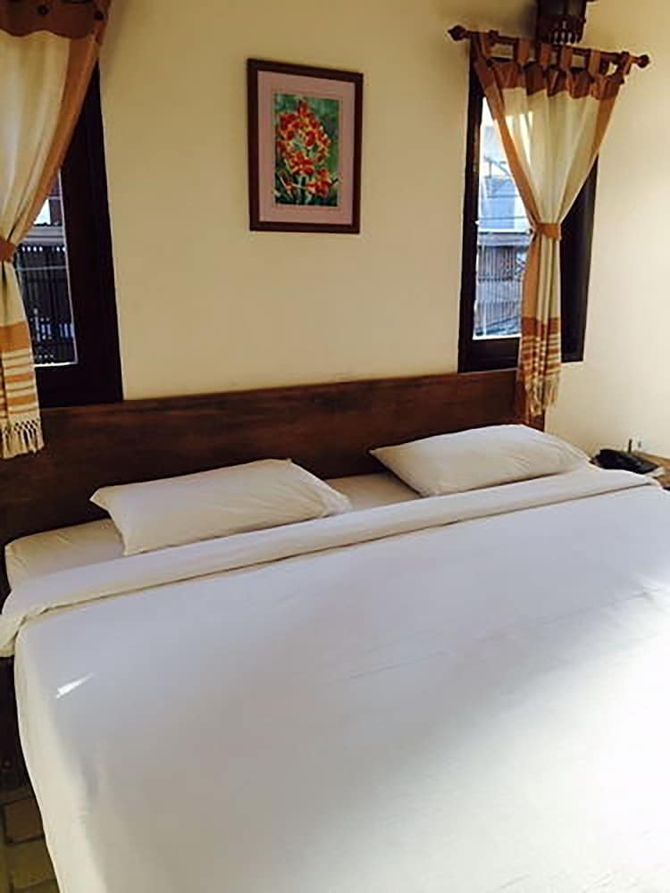 Sri-Pat Guesthouse 23/59