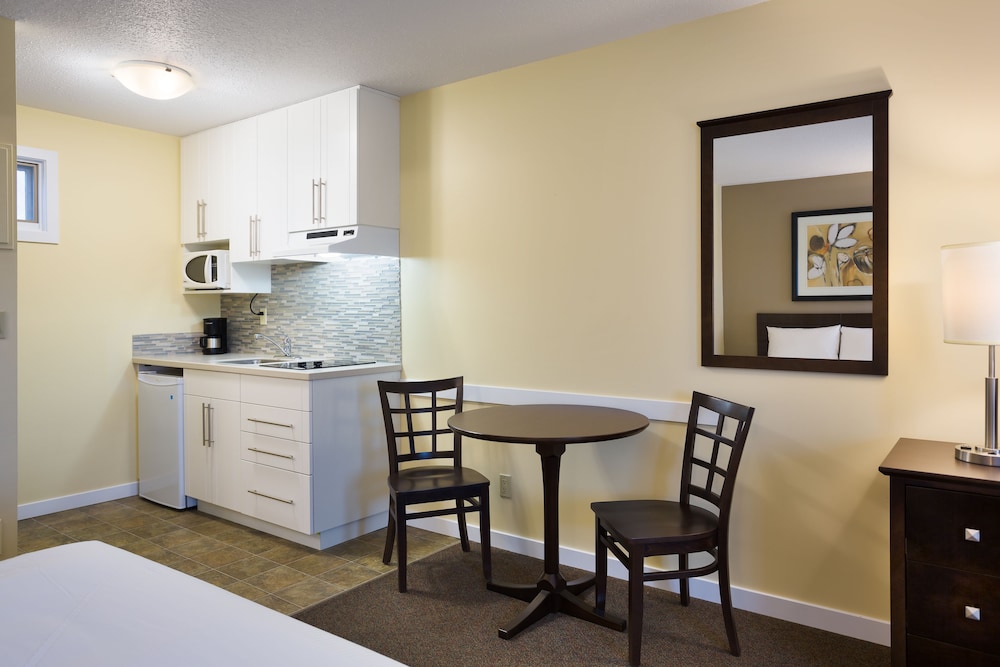 Siesta Suites 53/68