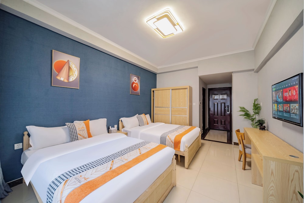 Angda Pazhou Apartment 32/60