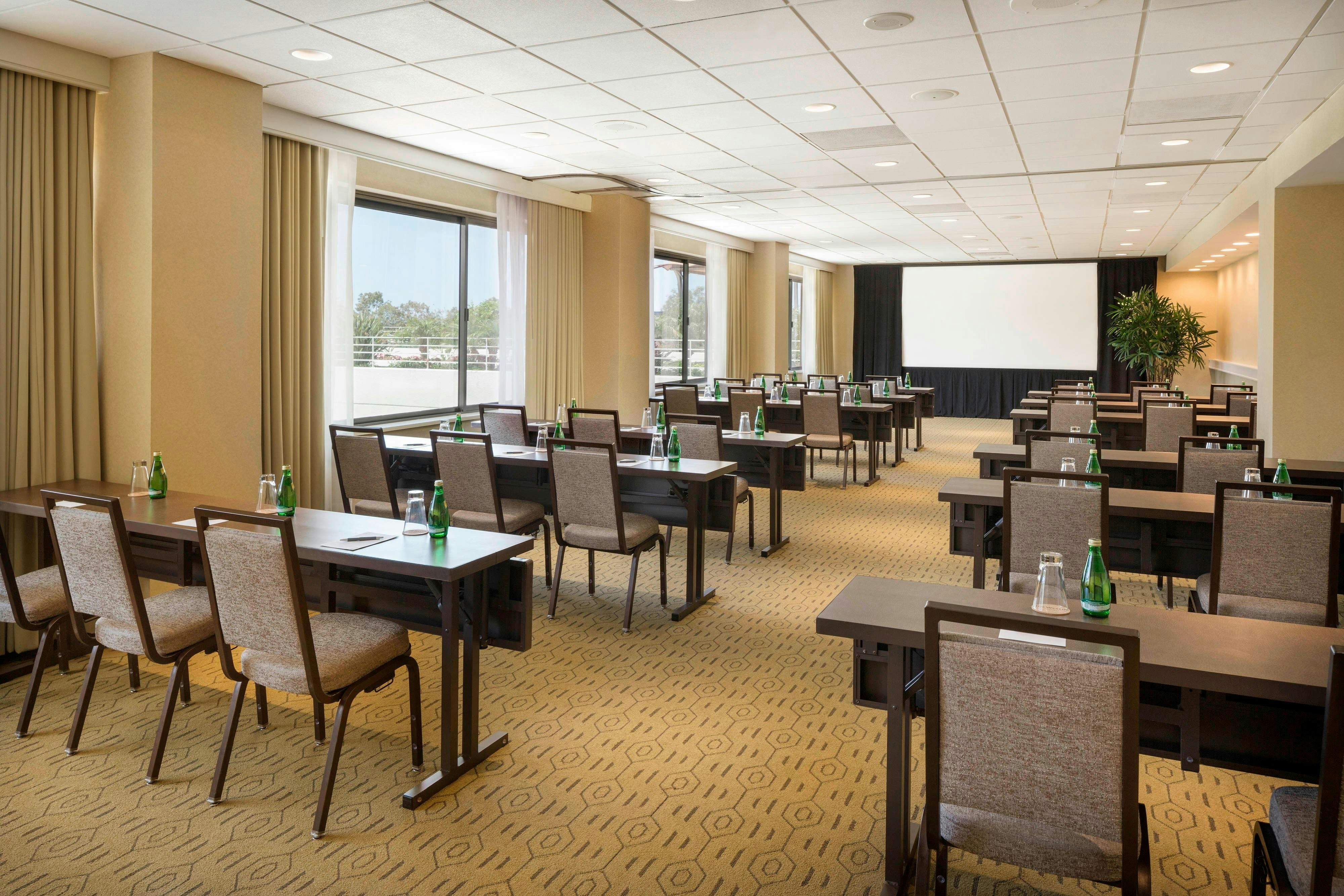 The Westin South Coast Plaza 58/66
