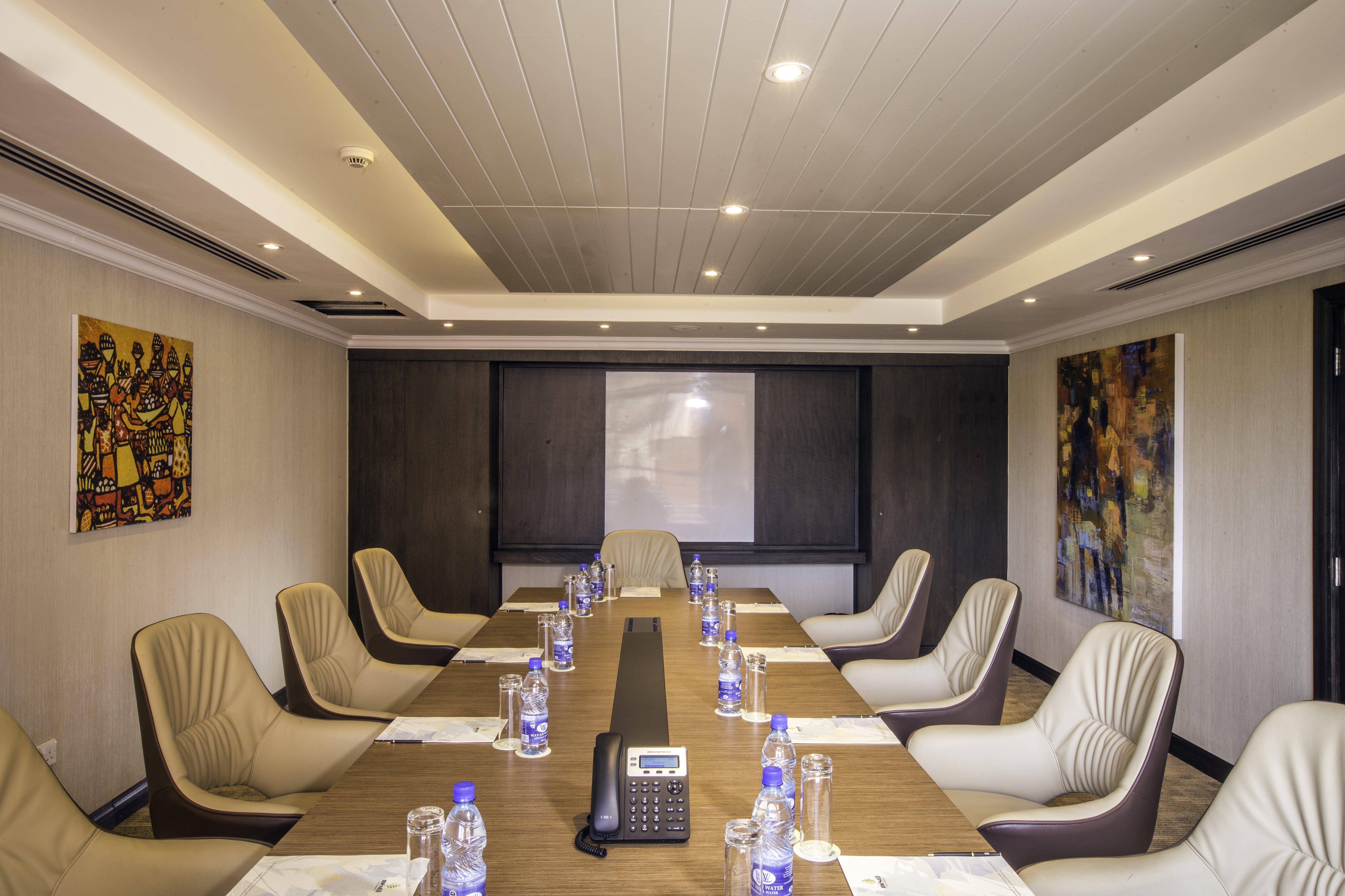 Mestil Hotel And Residences 69/70
