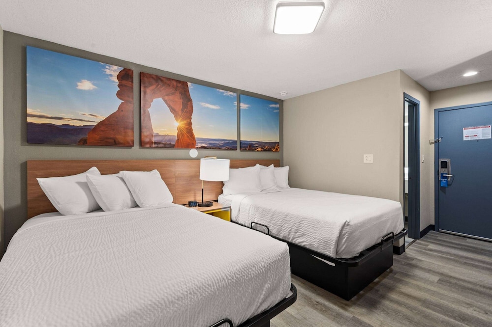 Days Inn by Wyndham Albuquerque I-25 7/50