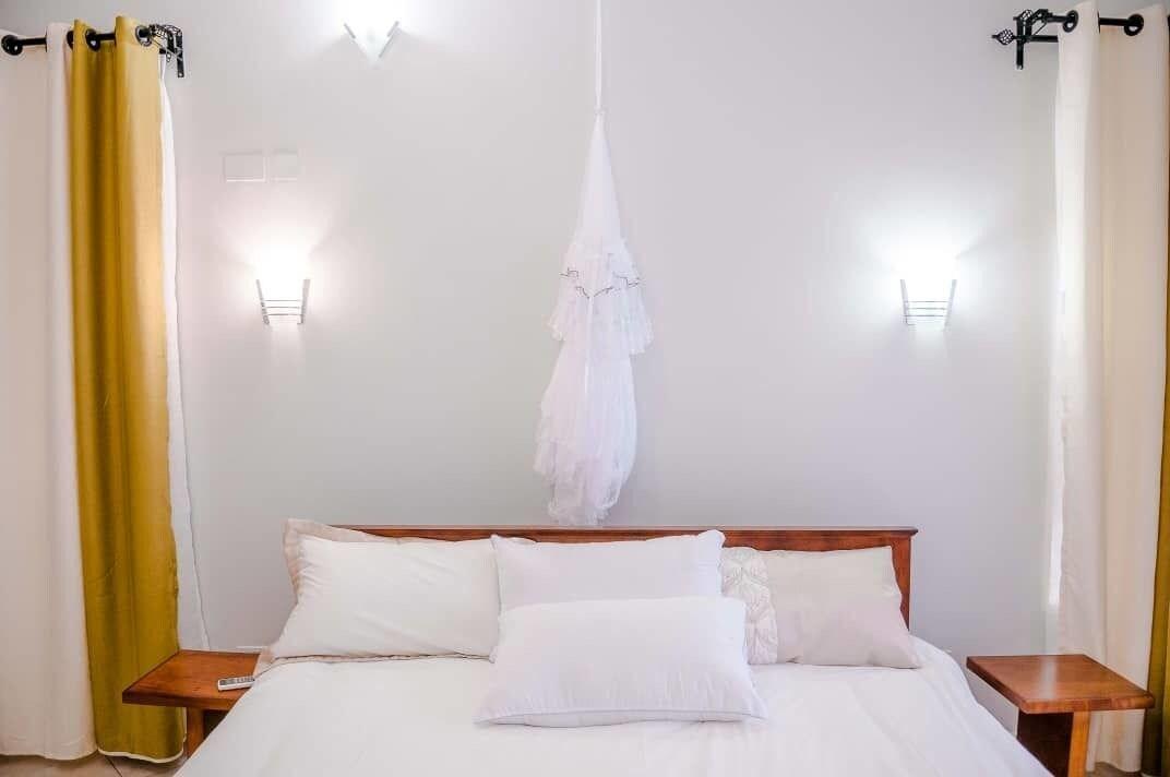 Pearl Cottages Kiwatule 8/16