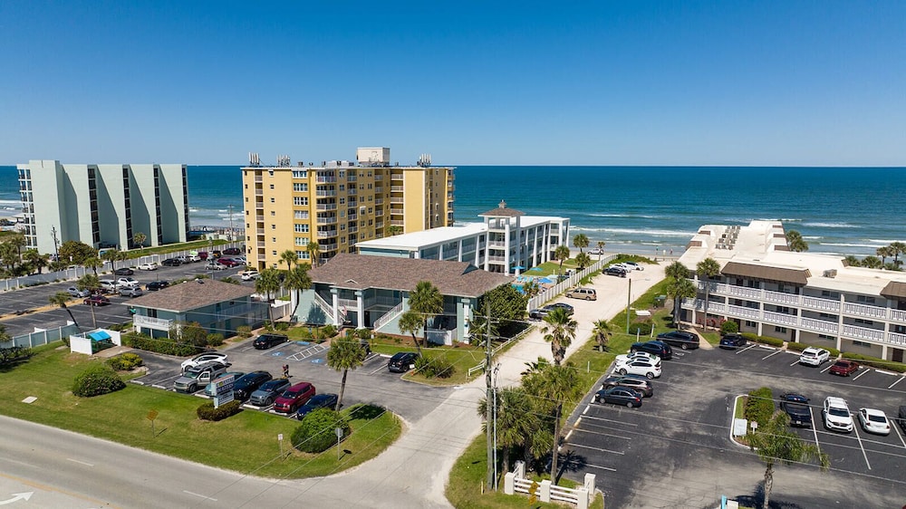 Coastal Waters Inn 10/74