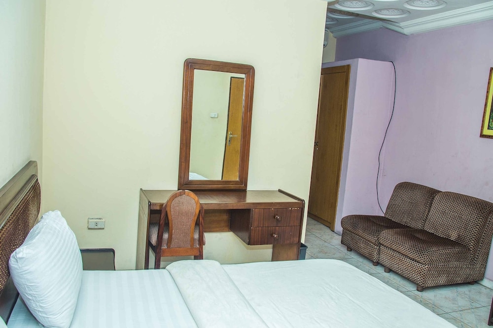 Muriela Hotels 19/45