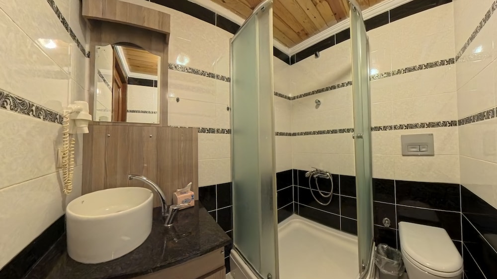 SEKERSU HOTEL UZUNGOL 49/50