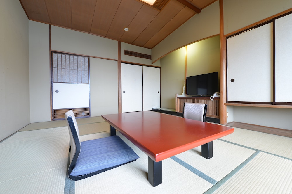 Hotel Suiyotei 44/54