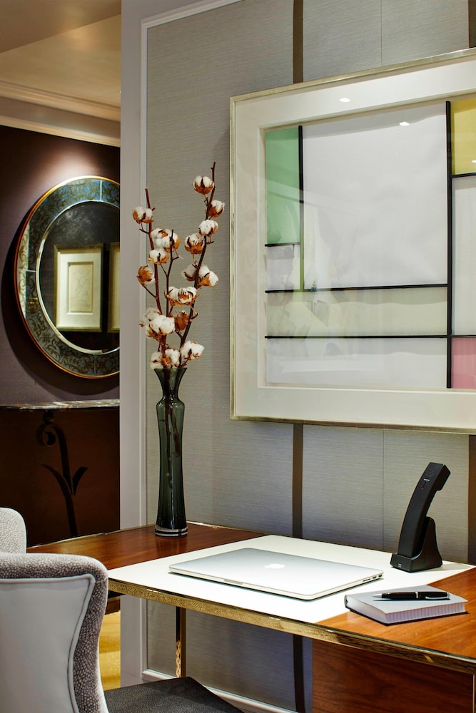 London Marriott Hotel Park Lane 48/49