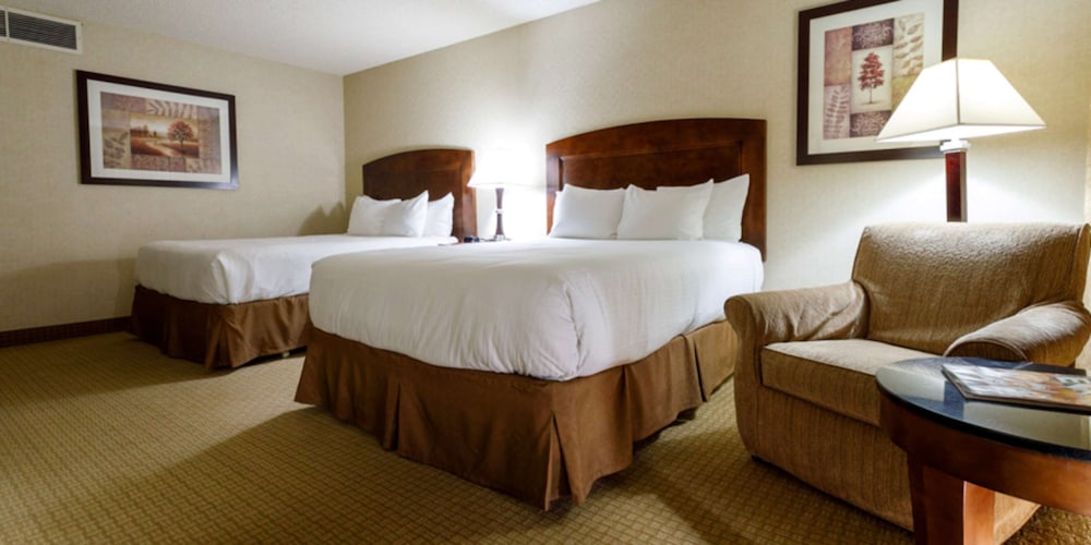Maverick Hotel And Casino By Red Lion Hotels 25/66