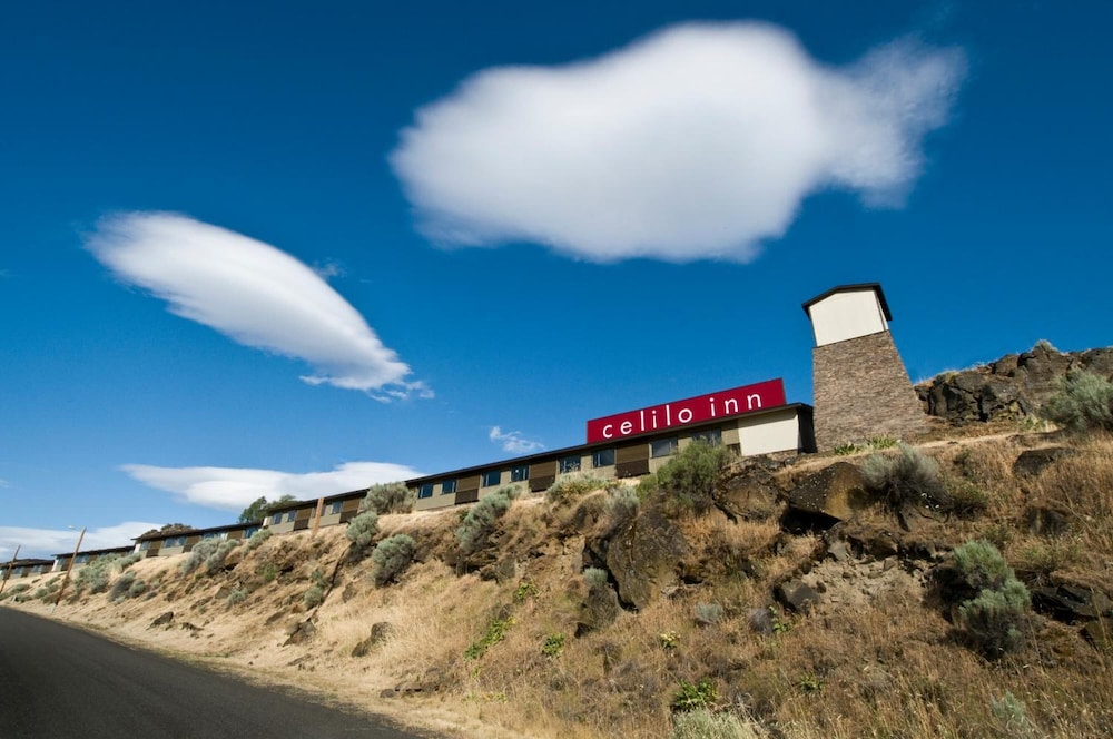 Celilo Inn 51/56