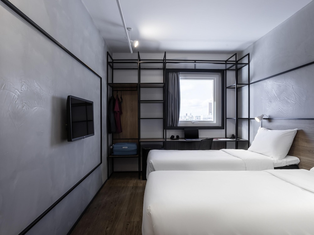 Ibis Botucatu 14/50