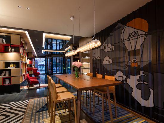 Hampton by Hilton Beijing Guomao CBD 10/18