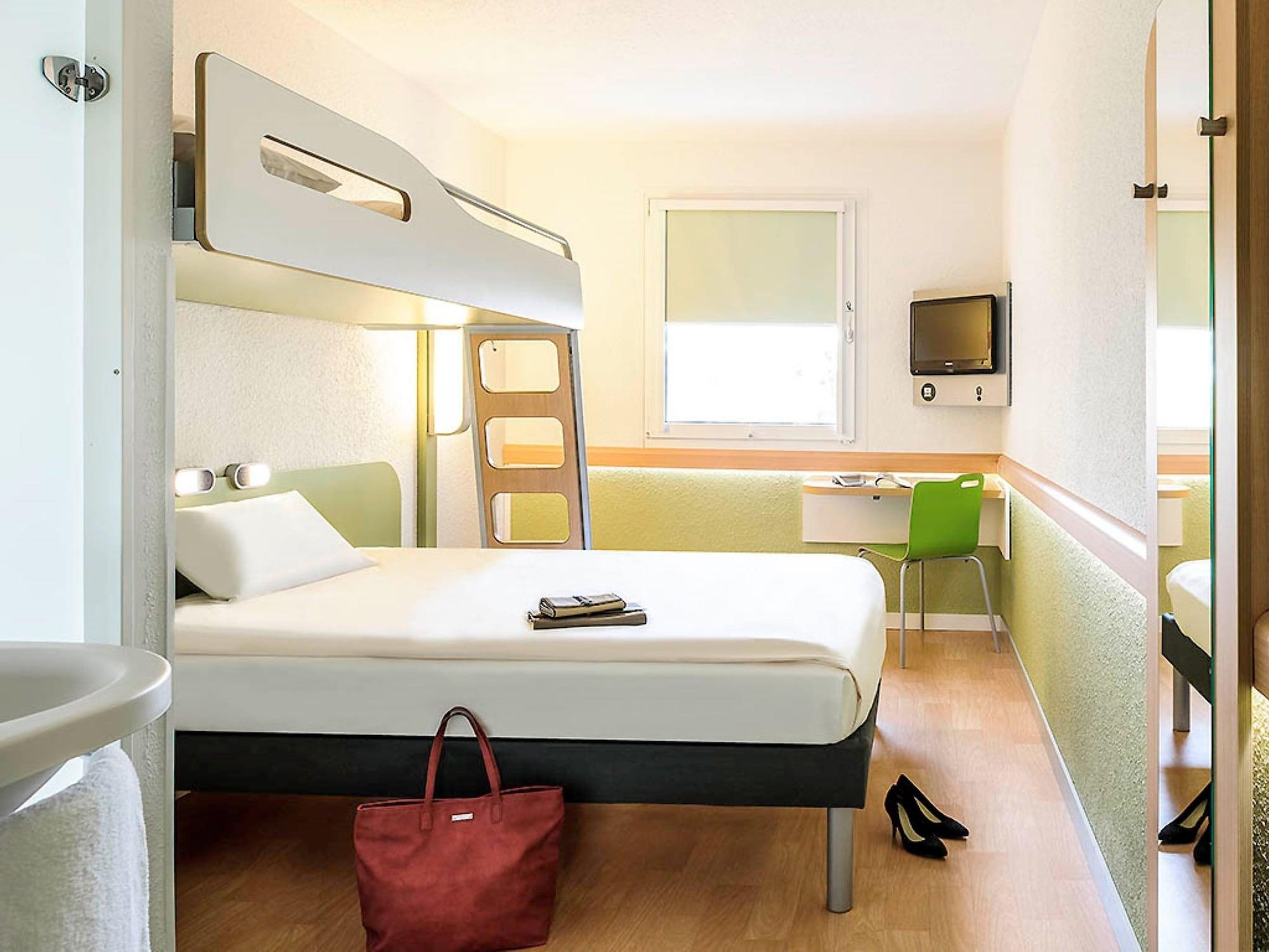 Ibis Budget Lille Ronchin 14/25