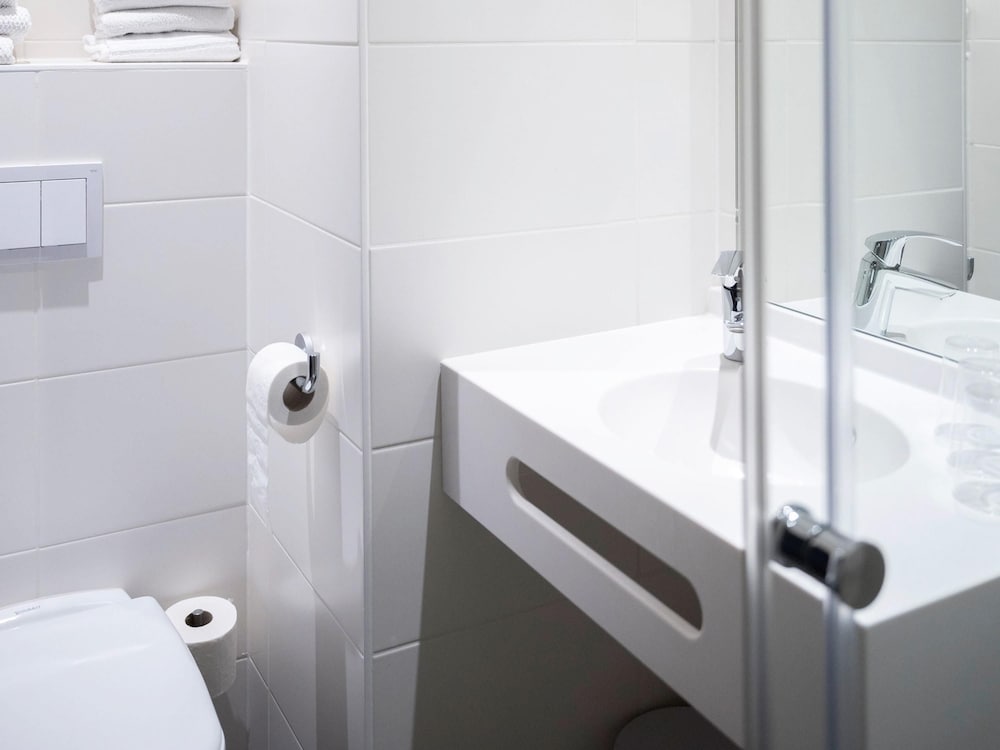 Ibis Budget Oostende Airport 70/72