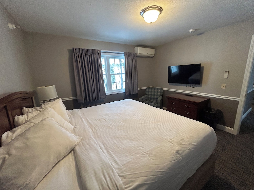 Golden Gables Inn Dazzler Select by Wyndham 14/60