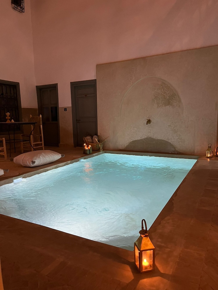 Riad Begonville 31/54