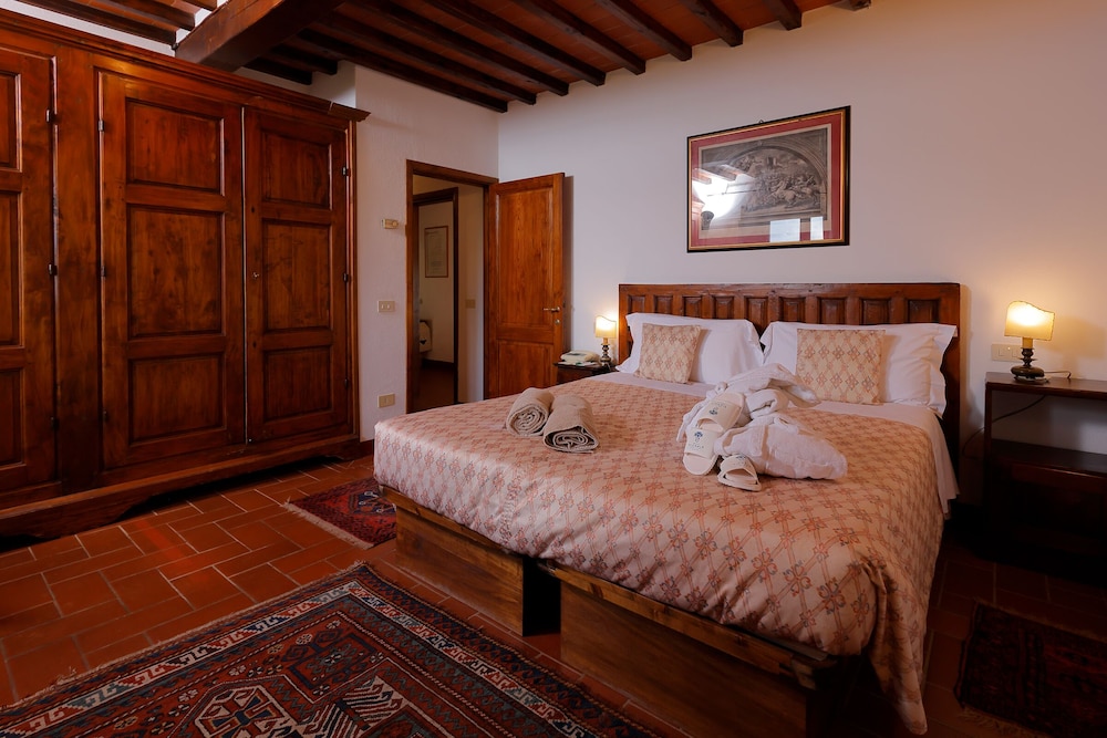 BELVEDERE, CLASSIC, DOUBLE BED, VALLEY VIEW