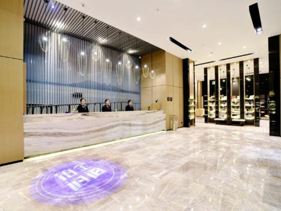 Atour Hotel Wuhan Changqing Road 5/74